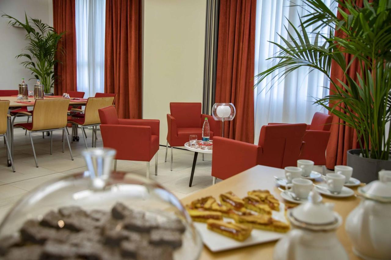 Hotel Remilia Reggio nell'Emilia Esterno foto