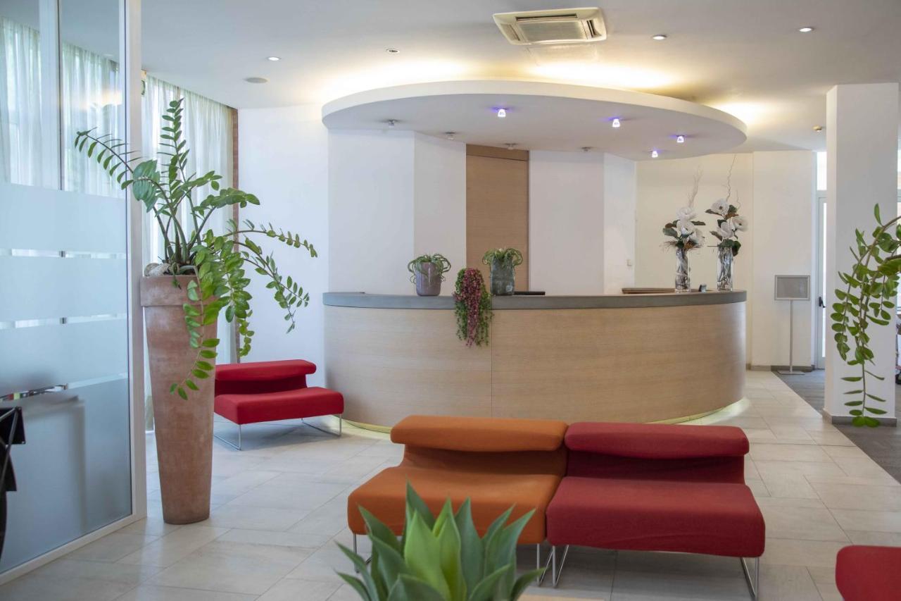 Hotel Remilia Reggio nell'Emilia Esterno foto