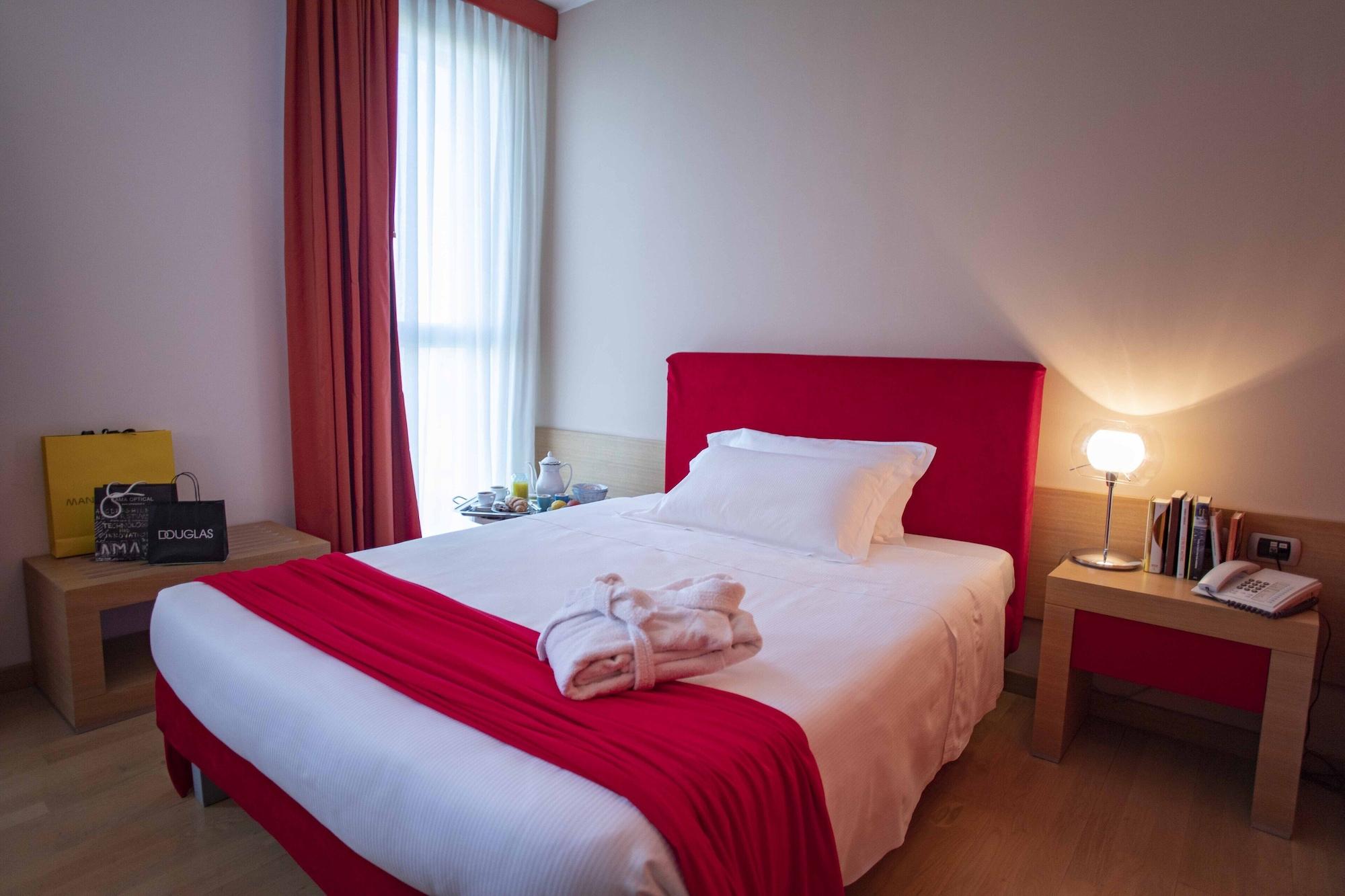 Hotel Remilia Reggio nell'Emilia Esterno foto