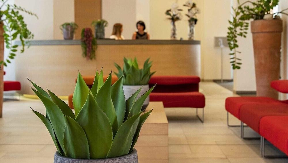Hotel Remilia Reggio nell'Emilia Esterno foto