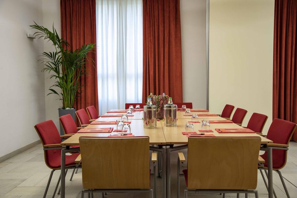 Hotel Remilia Reggio nell'Emilia Esterno foto