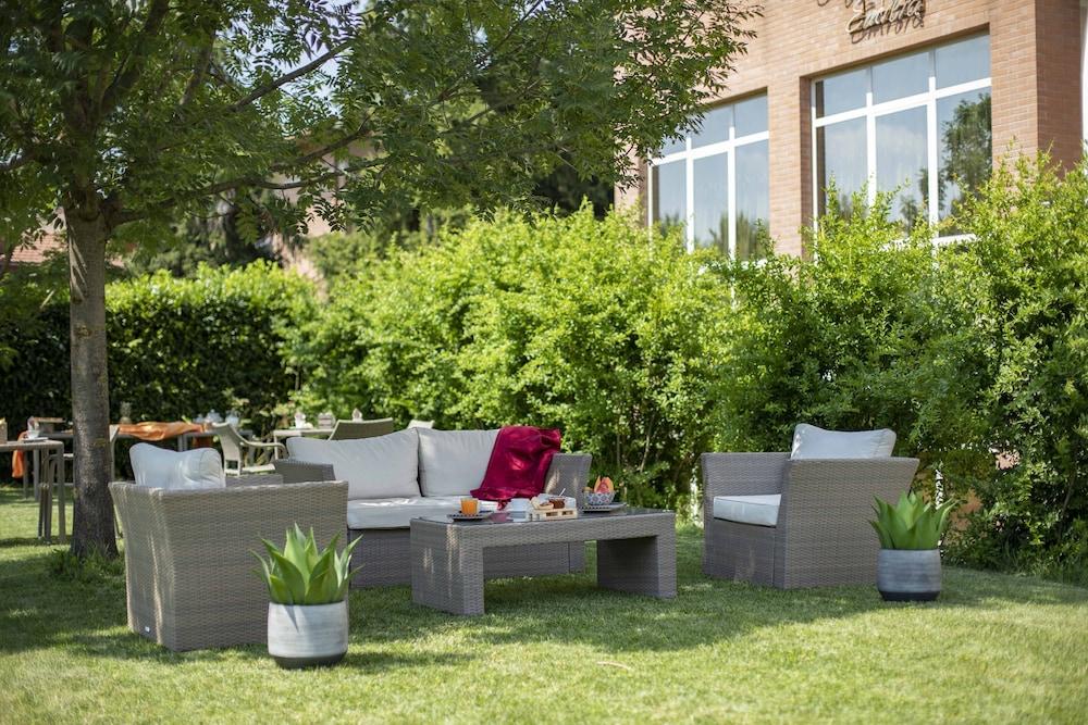 Hotel Remilia Reggio nell'Emilia Esterno foto