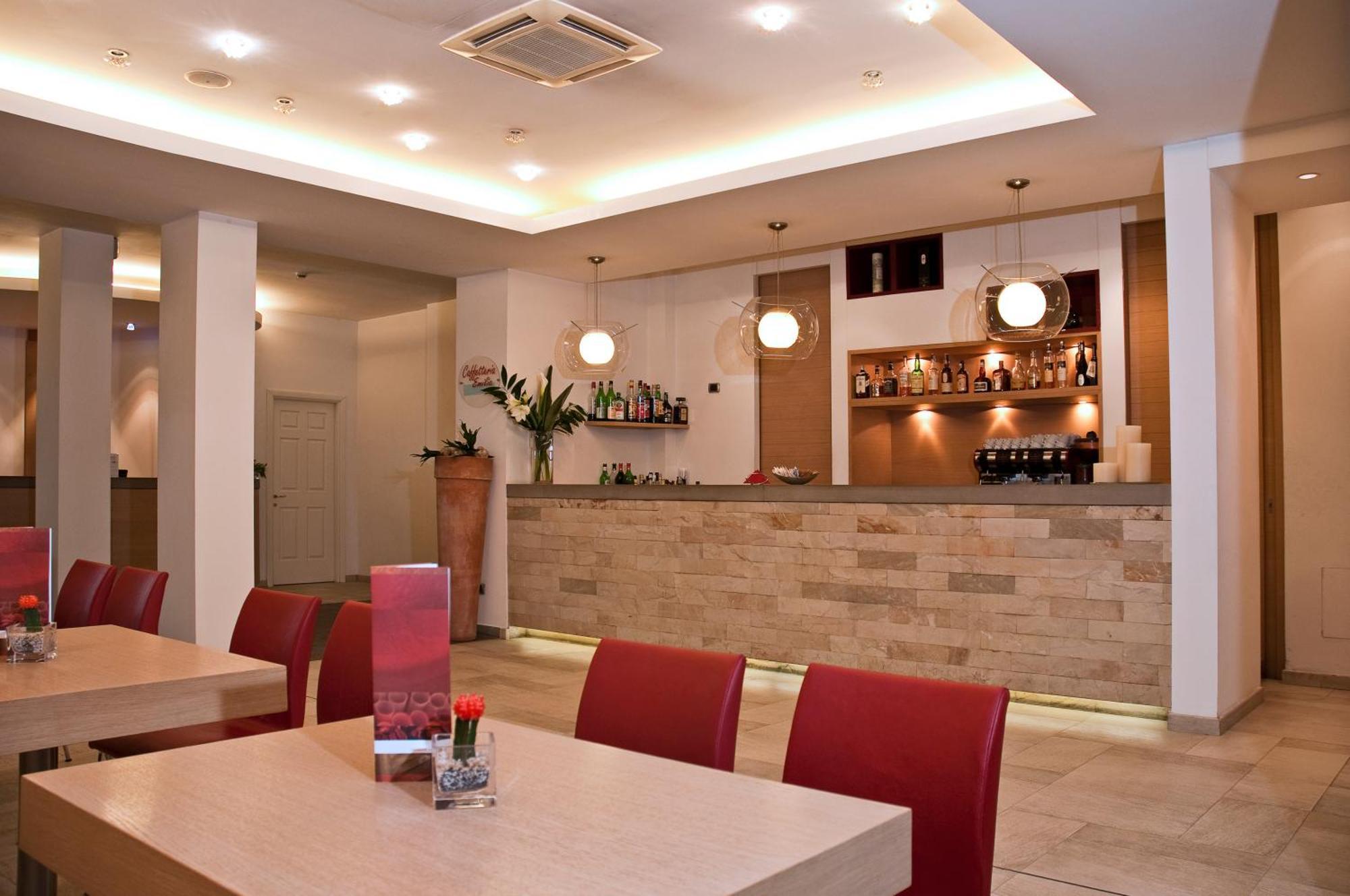 Hotel Remilia Reggio nell'Emilia Esterno foto